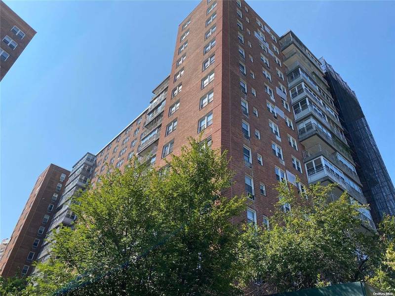 138-10 Franklin AVE #10G, Flushing, NY 11355