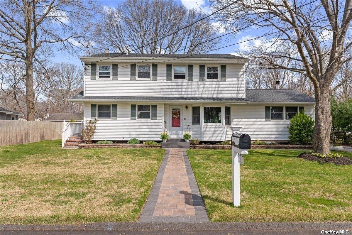 Centereach, NY 11720,37 Powers AVE