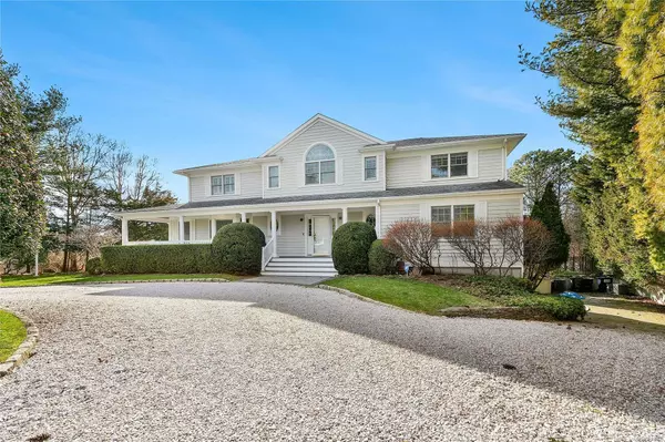 Westhampton, NY 11977,11 Pine Grove CT