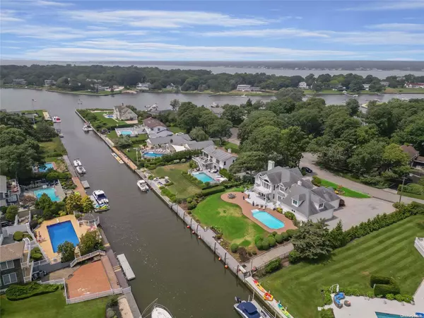 Hampton Bays, NY 11946,4 Mill Pond RD