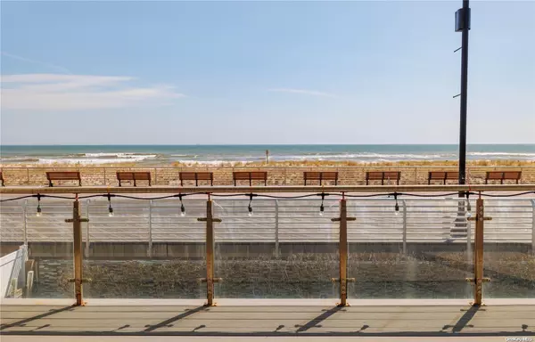 Long Beach, NY 11561,470 Oceanfront #1