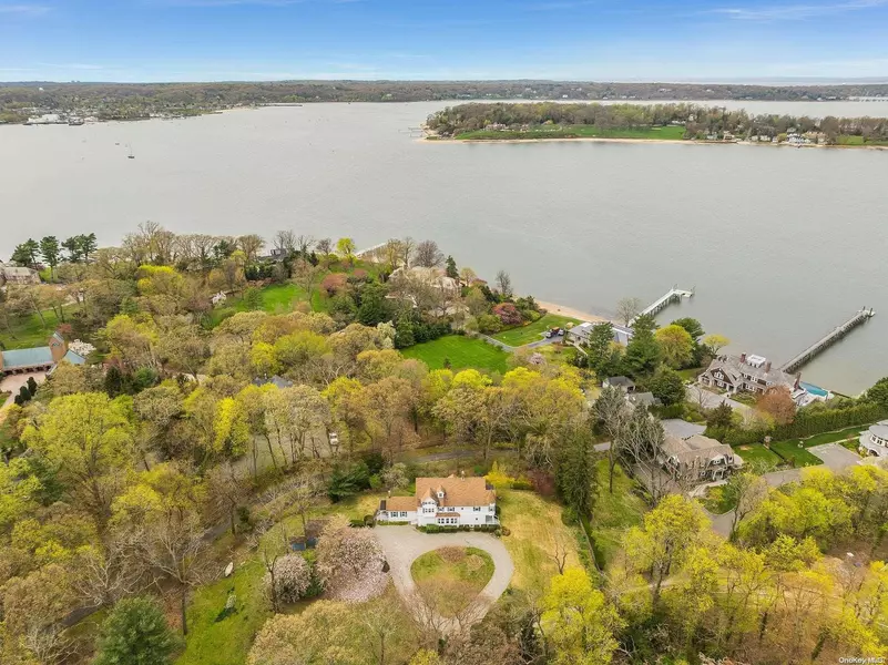 77 Cove Neck RD, Cove Neck, NY 11771