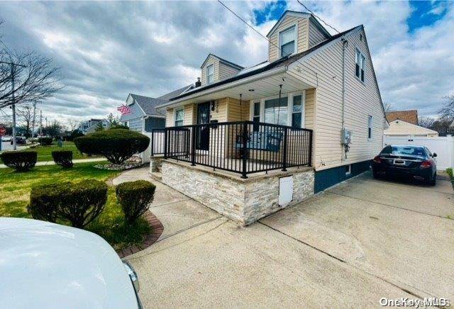 Uniondale, NY 11553