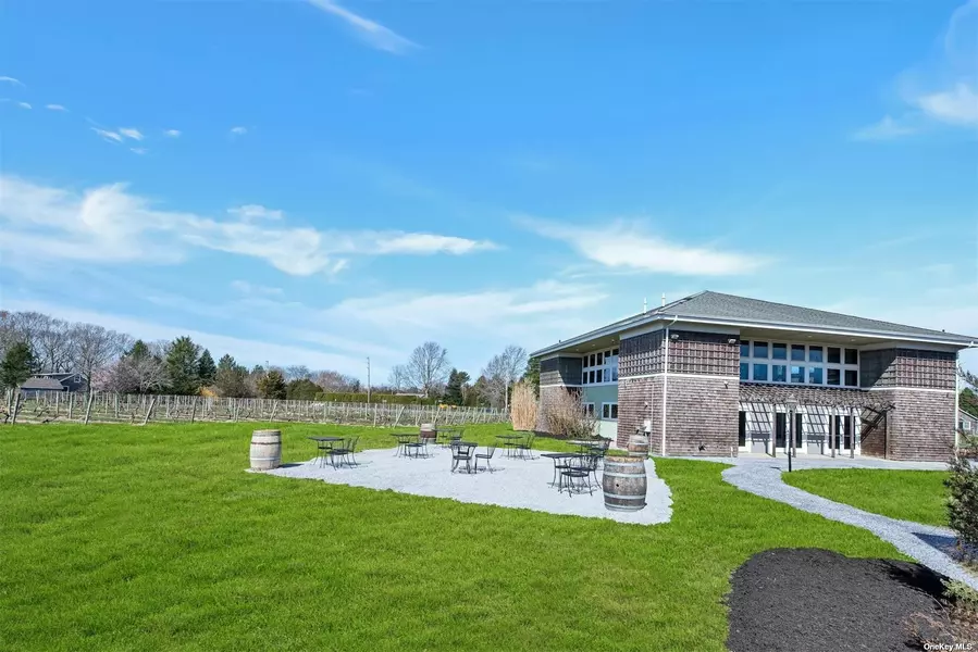 18910 Middle Road, Cutchogue, NY 11935