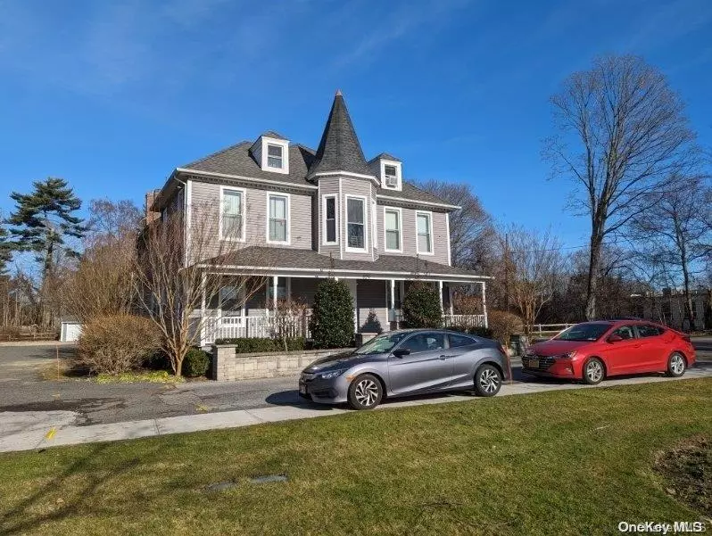 Brentwood, NY 11717,829 Suffolk AVE