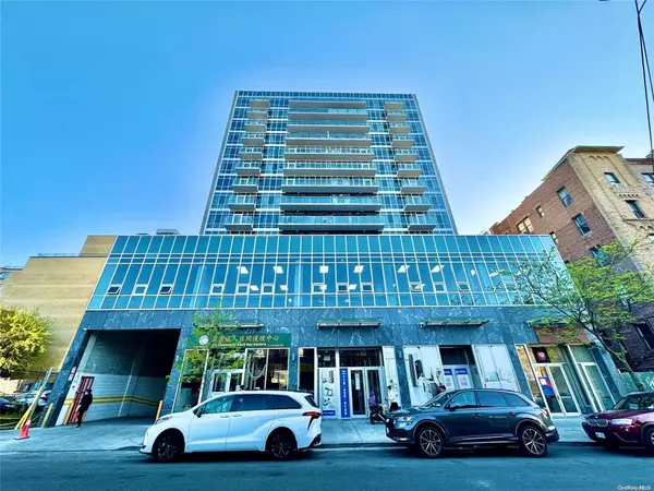 41-62 Bowne ST #13E, Flushing, NY 11355