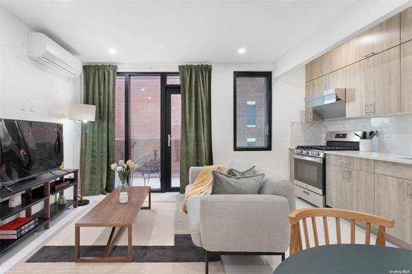 Kew Gardens, NY 11415,124-28 Queens BLVD #12C