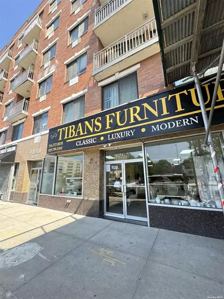 82-25 Queens BLVD #1C, Flushing, NY 11373