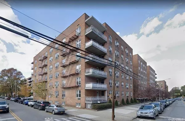 34-20 Parsons BLVD #LE, Flushing, NY 11354