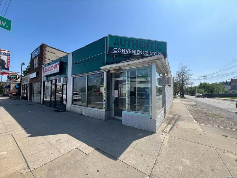 91-93 Main ST, East Rockaway, NY 11518