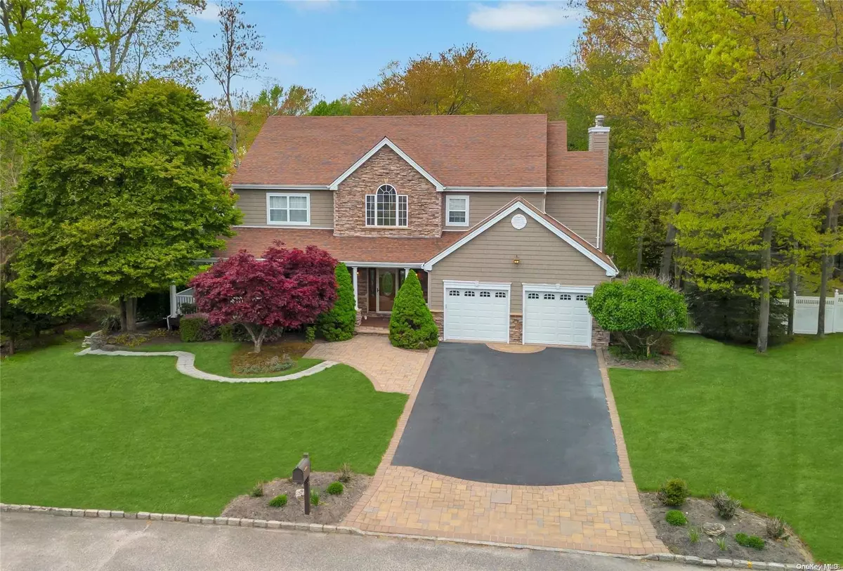 Setauket, NY 11733,9 Clemens CT