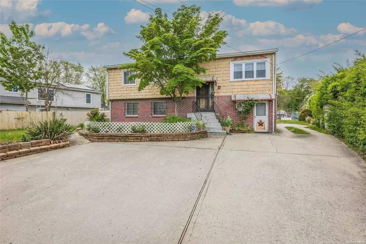 Brentwood, NY 11717,1548 Islip AVE