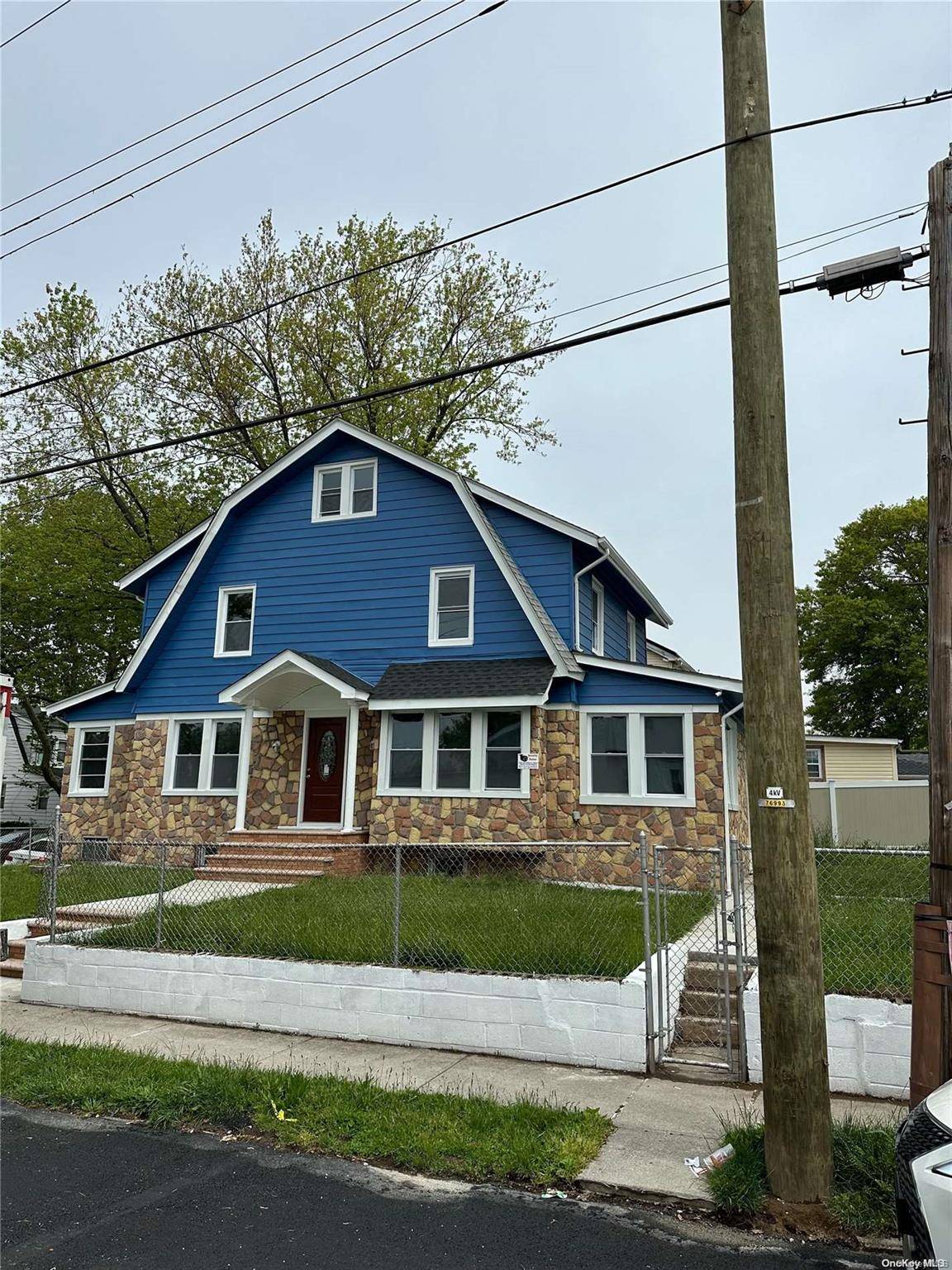 188-04 Jordan AVE, Saint Albans, NY 11412