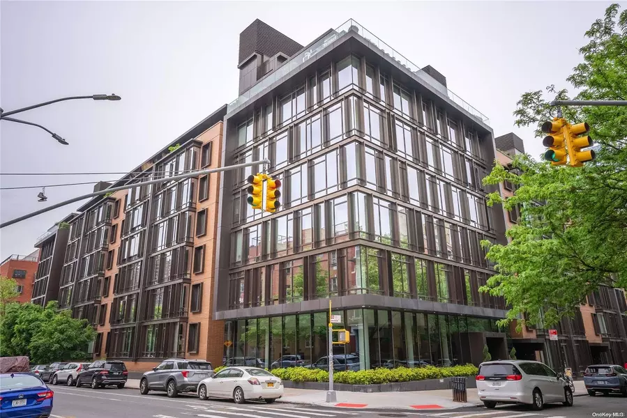 429 Kent AVE #305, Brooklyn, NY 11249