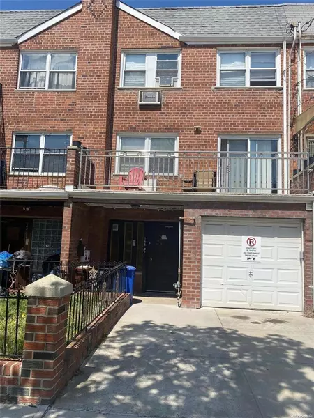 144-37 25th DR, Flushing, NY 11354