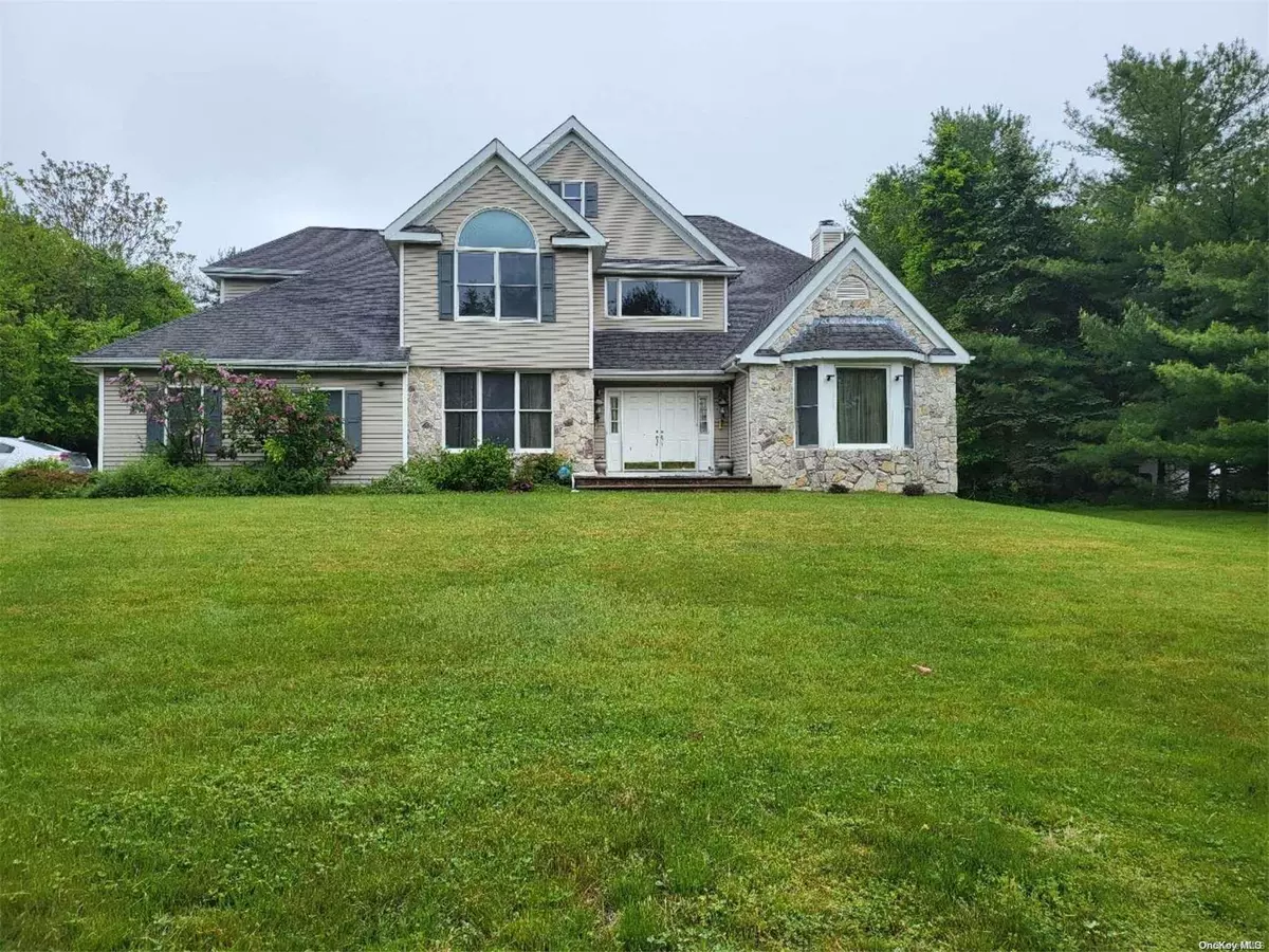 Dix Hills, NY 11746,5 Sugar Maple CT