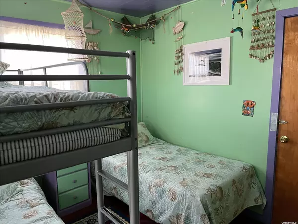 Seaview, NY 11770,4 Surfview WALK