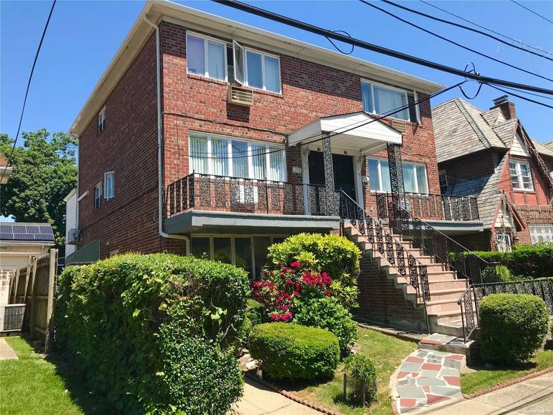 170-15 84th DR, Jamaica Hills, NY 11432