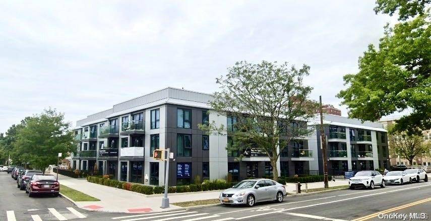 Flushing, NY 11367,153-53 77th AVE #3E