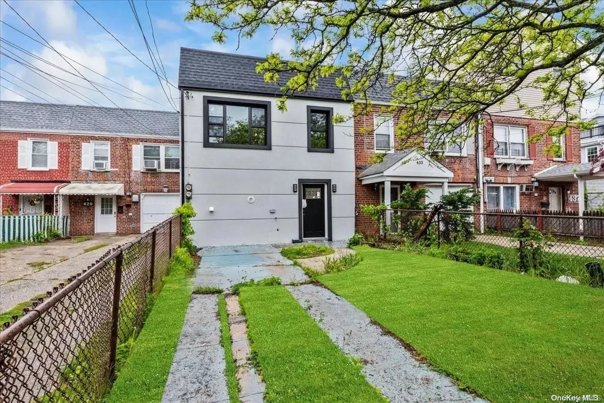 Far Rockaway, NY 11691,431 Beach 9th ST