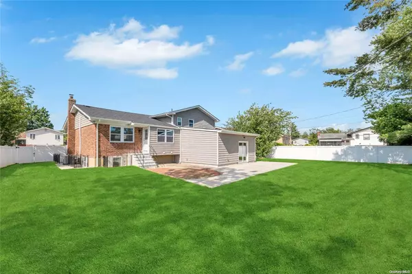 Hicksville, NY 11801,46 Bonnie DR