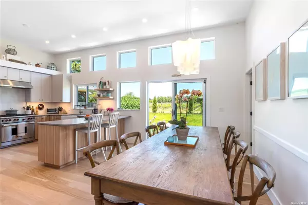 Cutchogue, NY 11935,1100 Alvahs LN