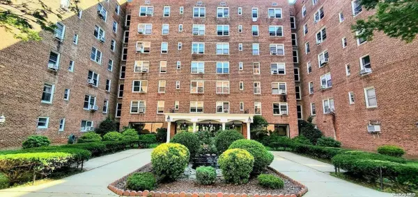 63-61 Yellowstone BLVD #1C, Forest Hills, NY 11375