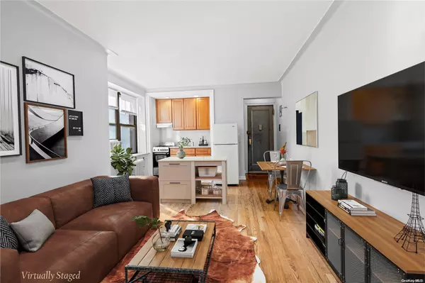 72-34 Austin ST #B5,  Forest Hills,  NY 11375