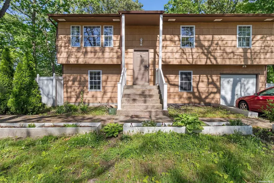 51 Howe RD, Coram, NY 11727