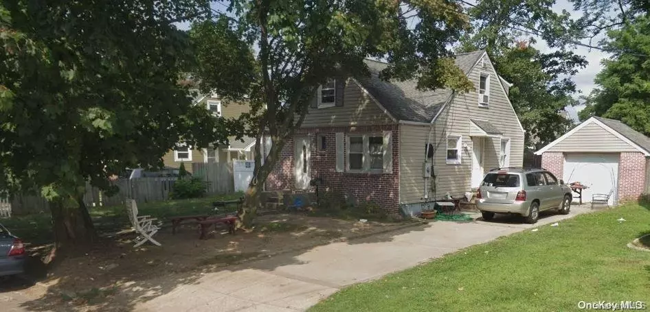 Central Islip, NY 11722,345 Elmore ST