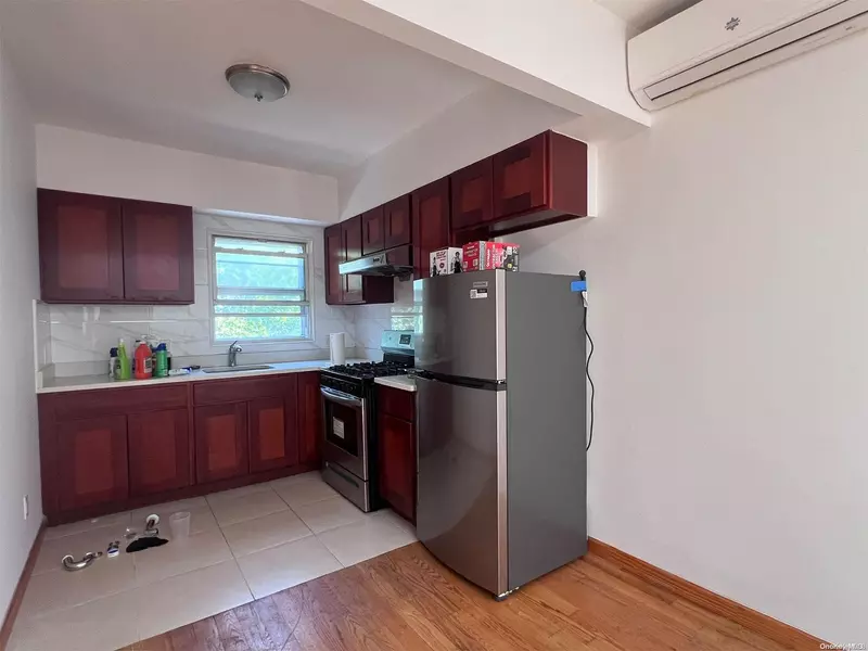 148-39 61 Rd #2nd FL, Flushing, NY 11367