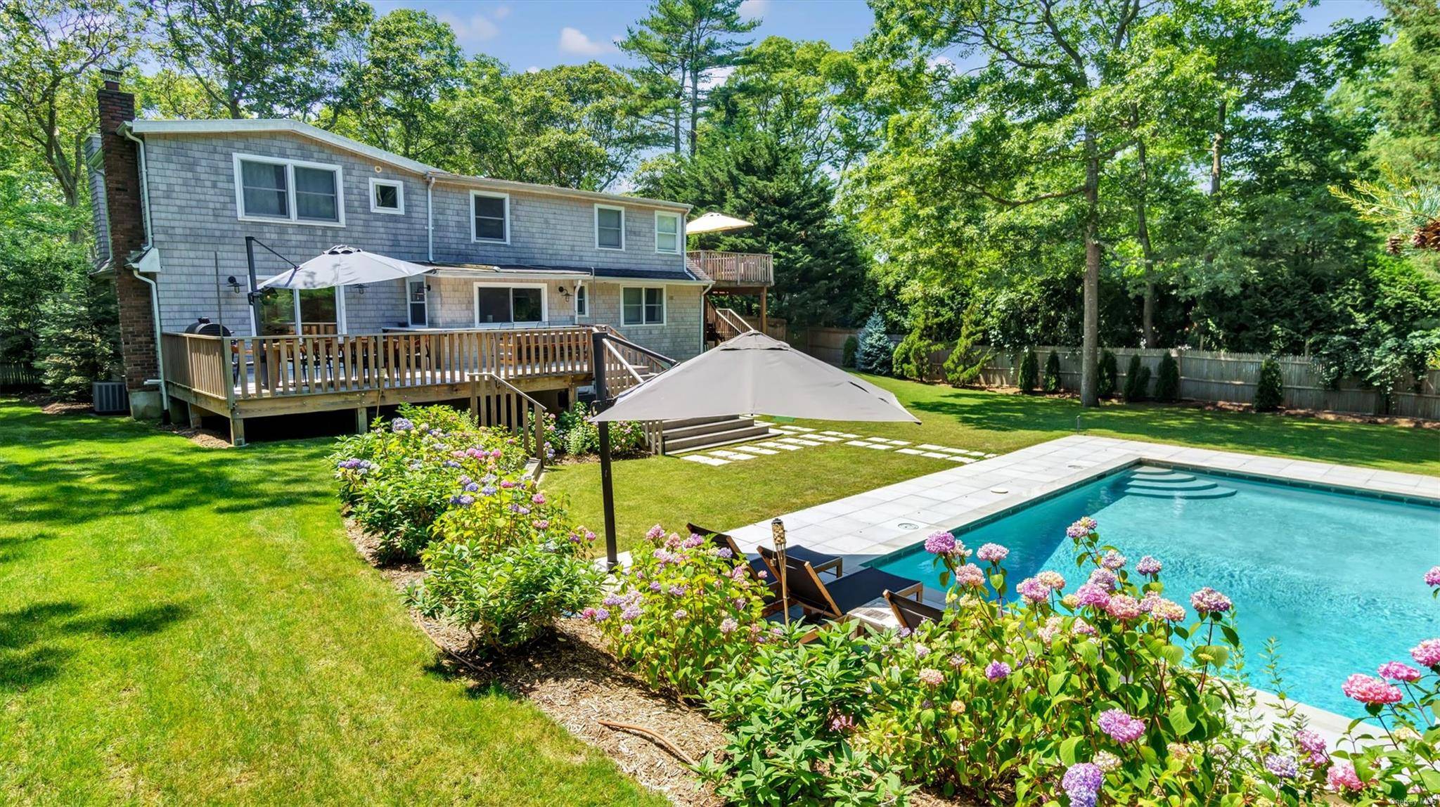 18 Bay View RD, Southampton, NY 11968
