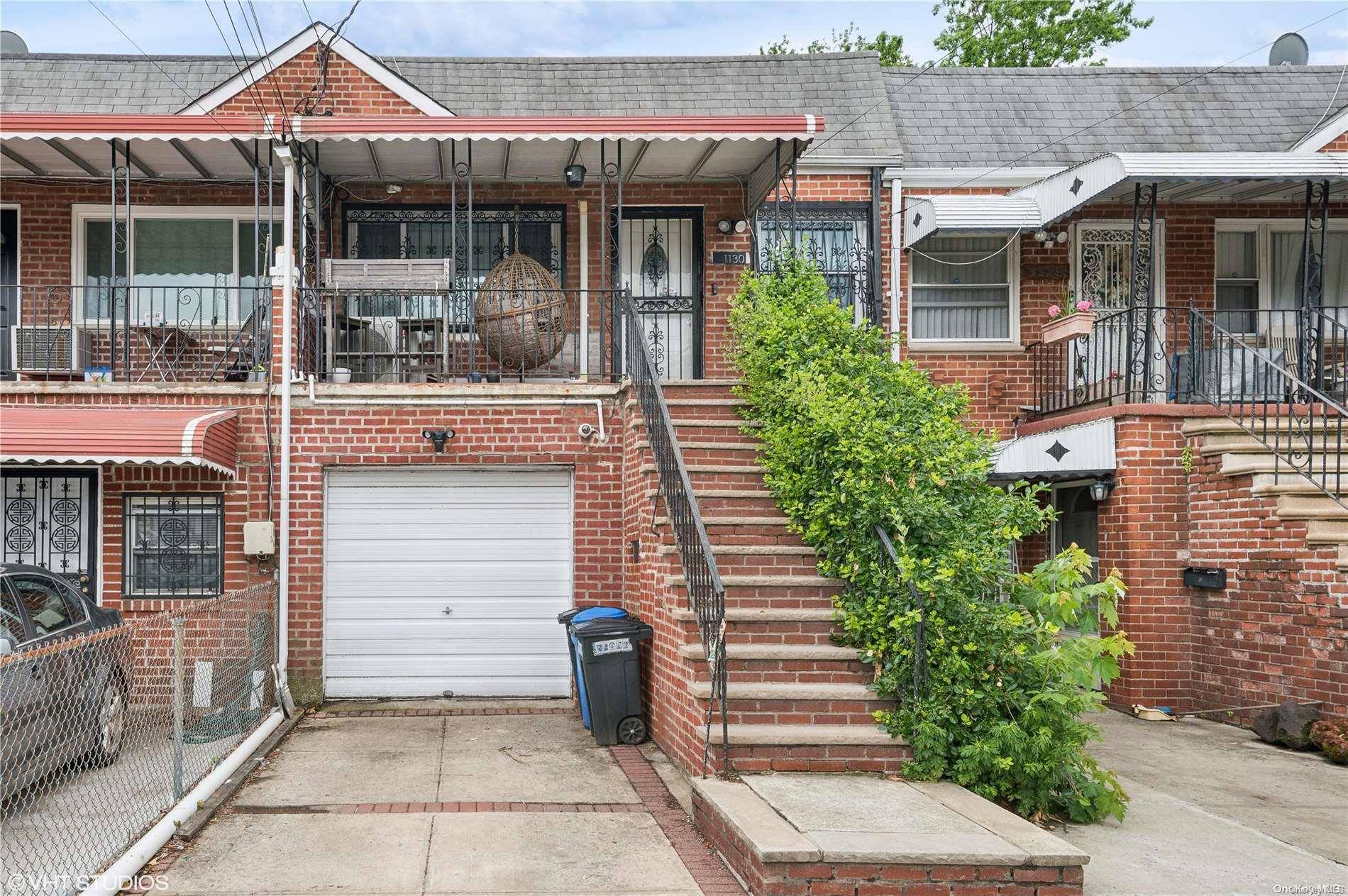 1130 E 105th ST, Brooklyn, NY 11236