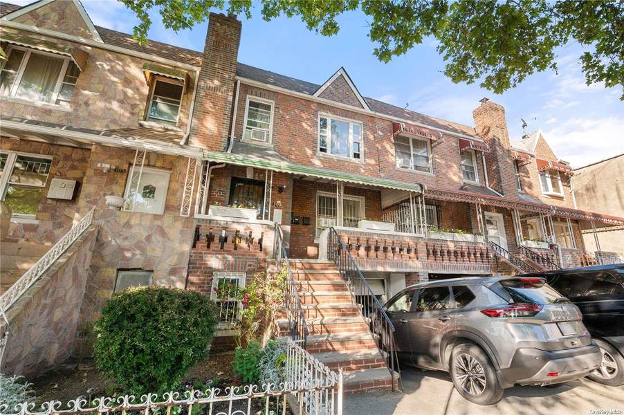 309 E 96th ST, Brooklyn, NY 11212