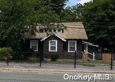 551 Broadway, Amityville, NY 11701