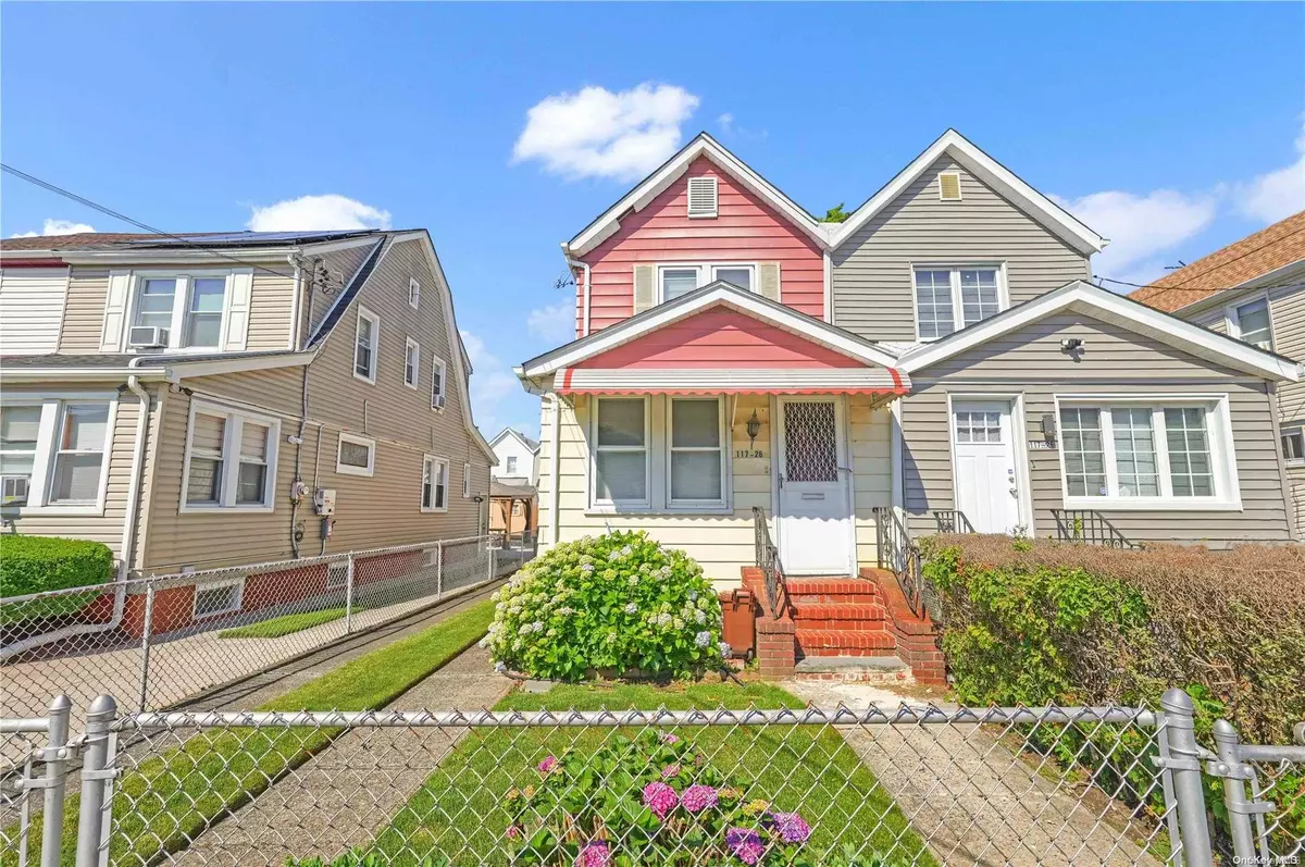Saint Albans, NY 11412,117-28 202nd ST
