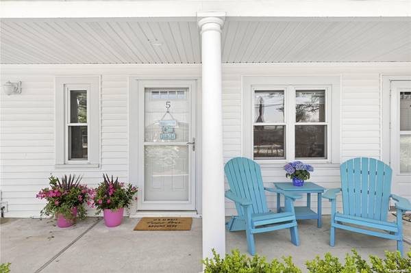 58 Library AVE #5, Westhampton Beach, NY 11978