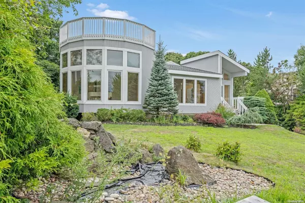 Port Jefferson, NY 11777,24 Contessa