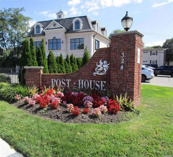 324 Post AVE #4-H, Westbury, NY 11590