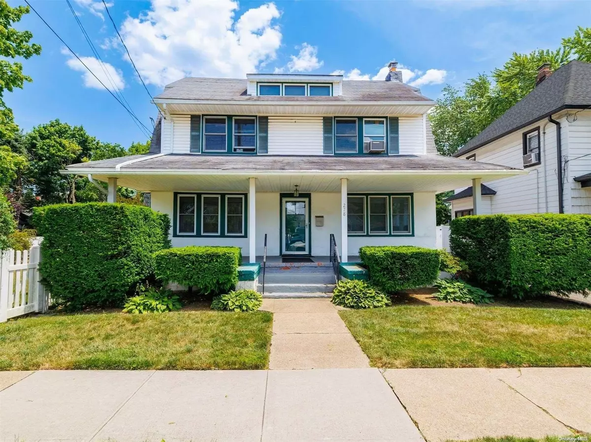 Lynbrook, NY 11563,278 Vincent AVE