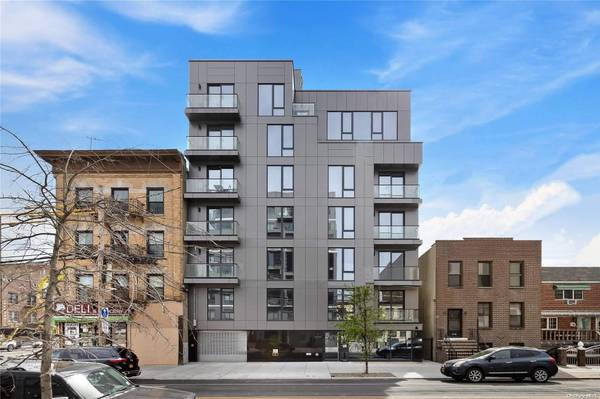 14-54 31st AVE #3A, Astoria, NY 11106