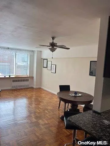 Sunnyside, NY 11104,50-15 39th ST #1C