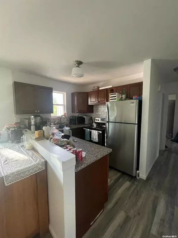 Mastic Beach, NY 11951,119 Lynbrook DR