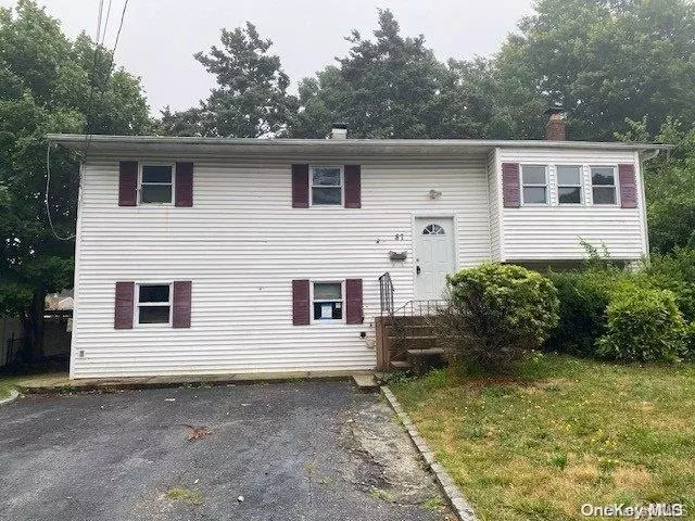 Bayport, NY 11705,87 Stephen RD