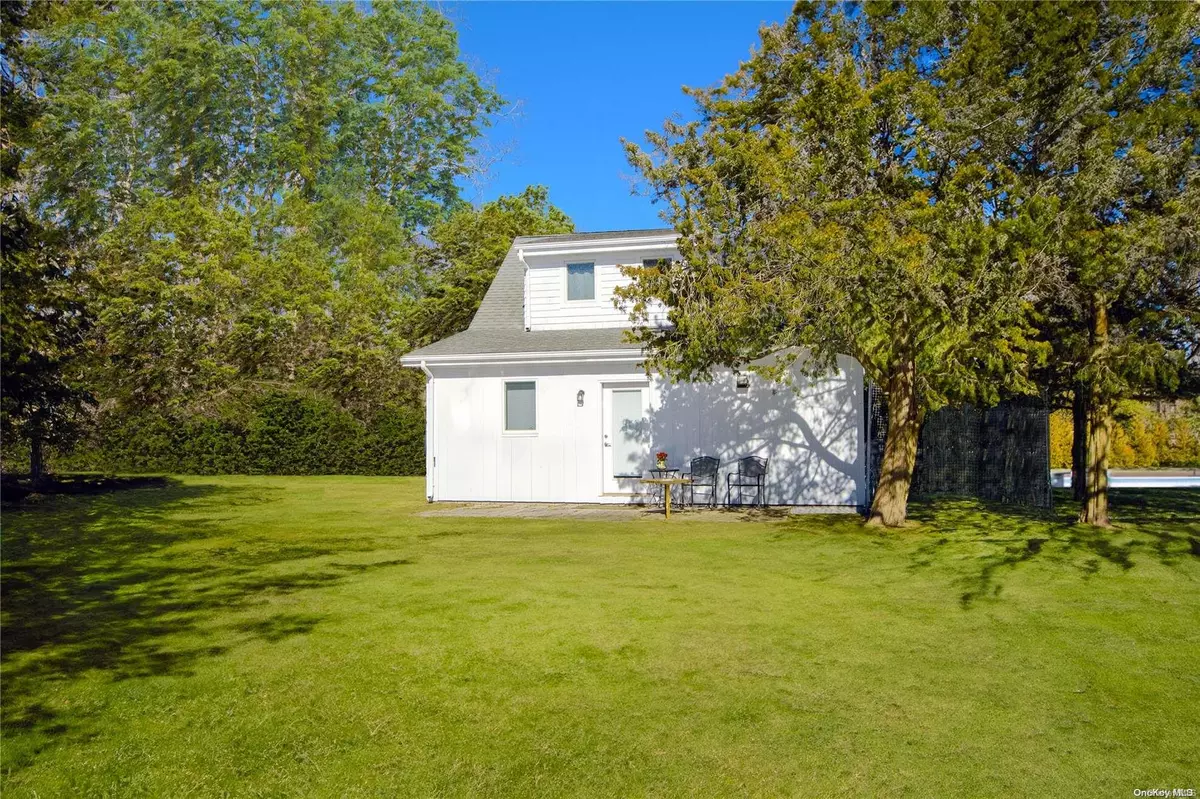 Westhampton, NY 11977,57 Tanners Neck LN