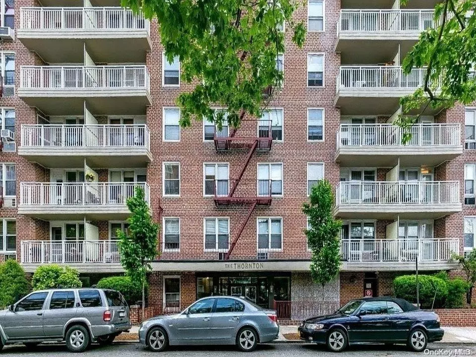 Forest Hills, NY 11375,68-20 Selfridge ST #2D