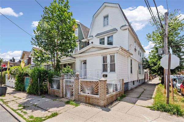 86-28 96th ST,  Woodhaven,  NY 11421