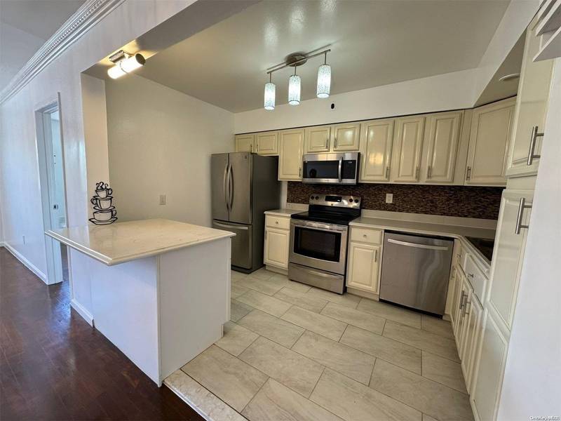 94-17 83rd Street, Ozone Park, NY 11416