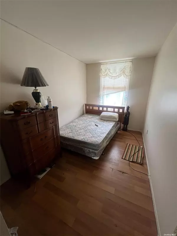 Brooklyn, NY 11207,1825 Linden BLVD