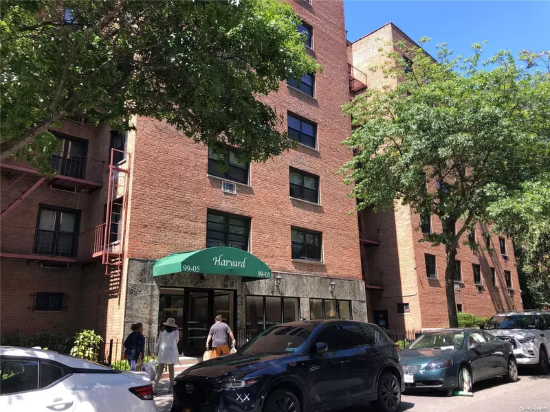 99-05 59 Ave #5J, Corona, NY 11368